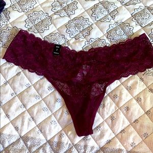 *NWT Torrid Maroon Lace Thong